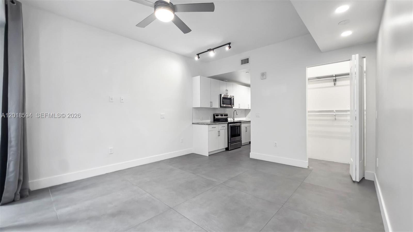 1536 NW 15th Ave # 203