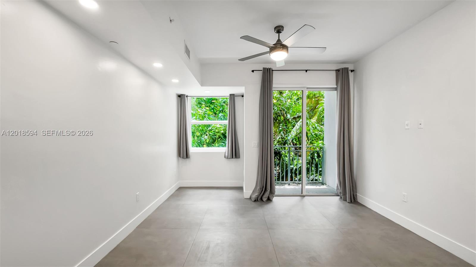 1536 NW 15th Ave # 203