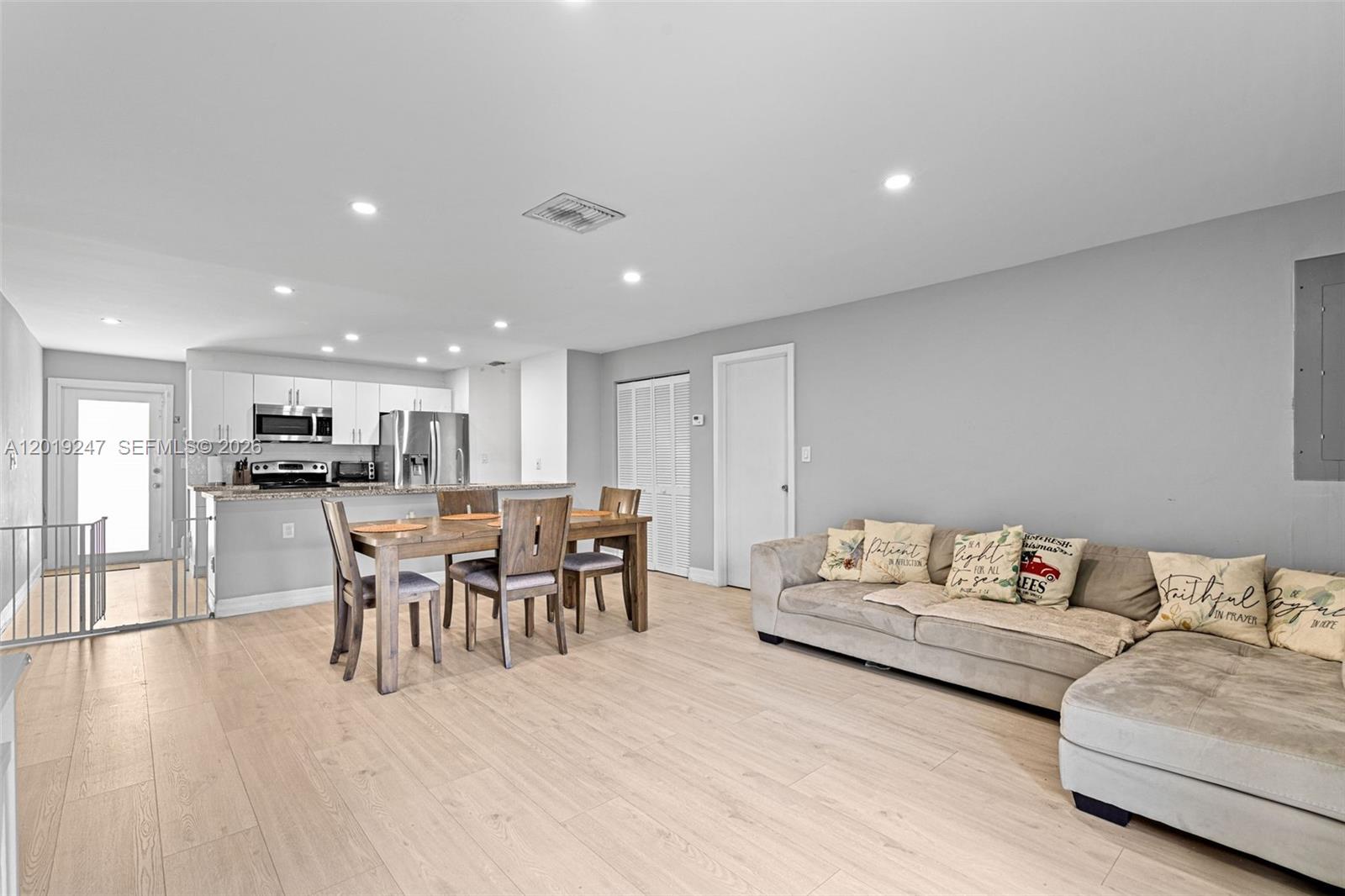 21110 NW 39th Ave