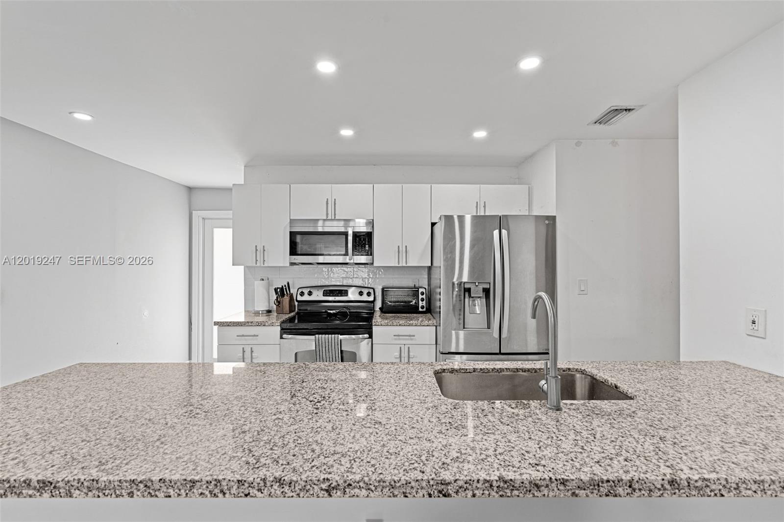 21110 NW 39th Ave