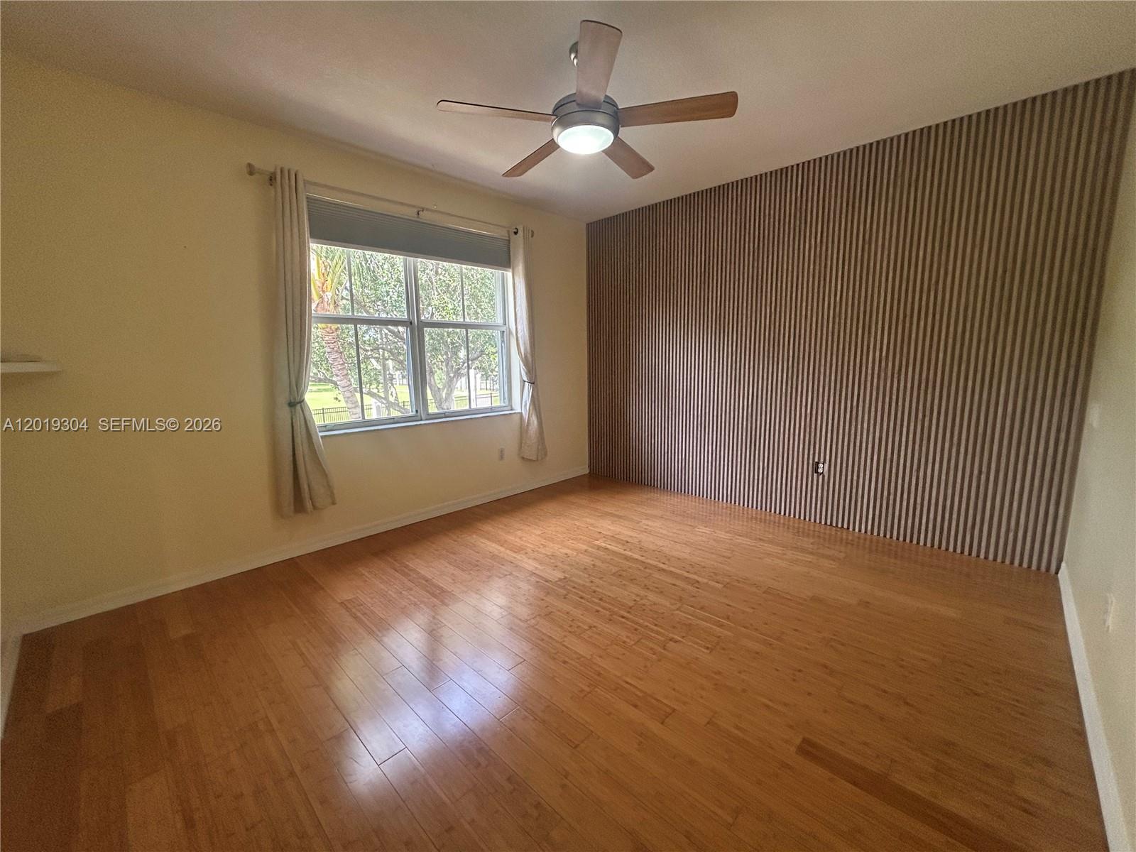 254 Riverwalk Cir