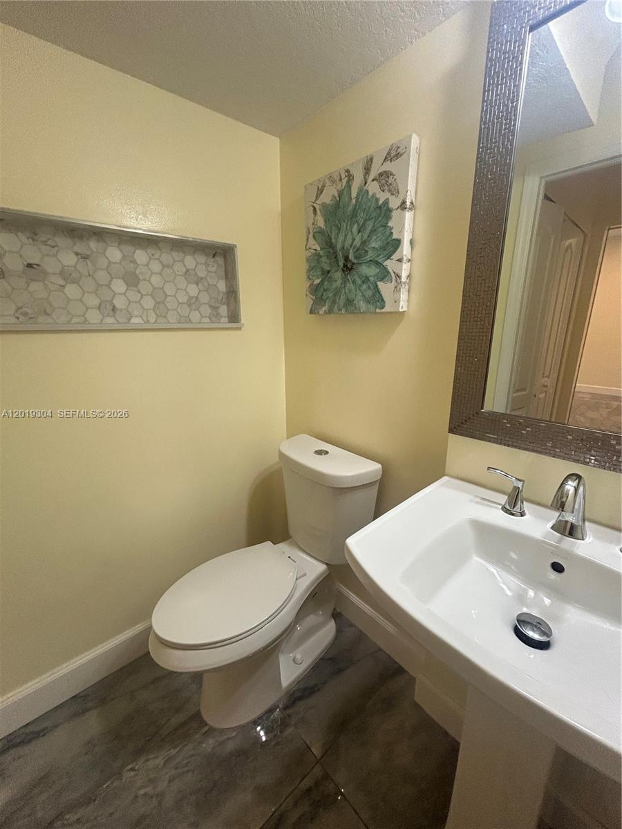 254 Riverwalk Cir