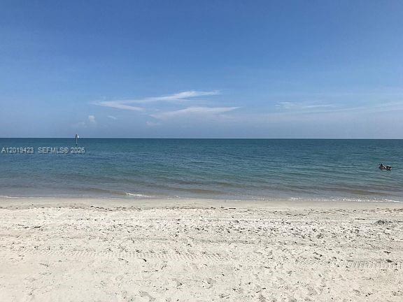 881 Ocean Dr Unit: TH11
