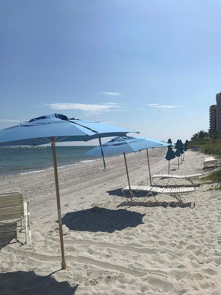 881 Ocean Dr Unit: TH11