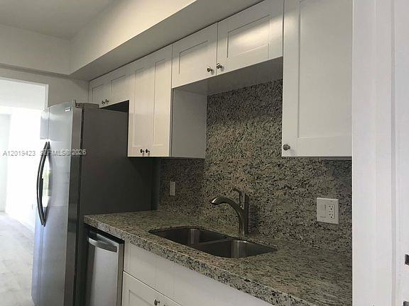 881 Ocean Dr Unit: TH11