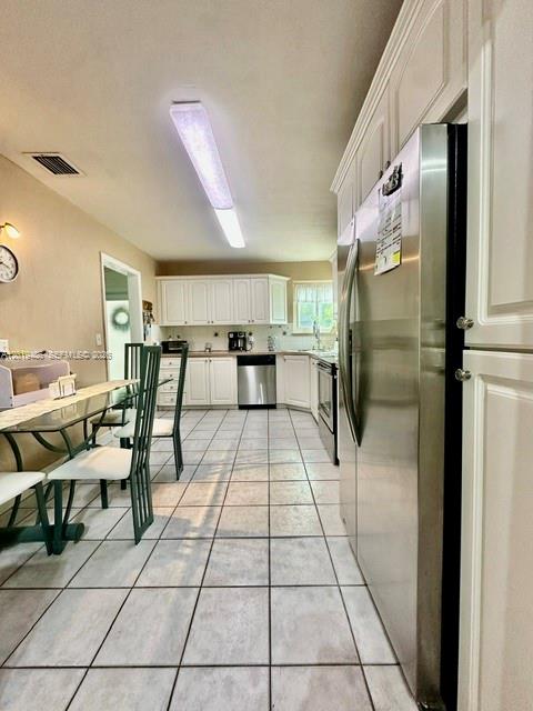 1700 SW 82nd Ave