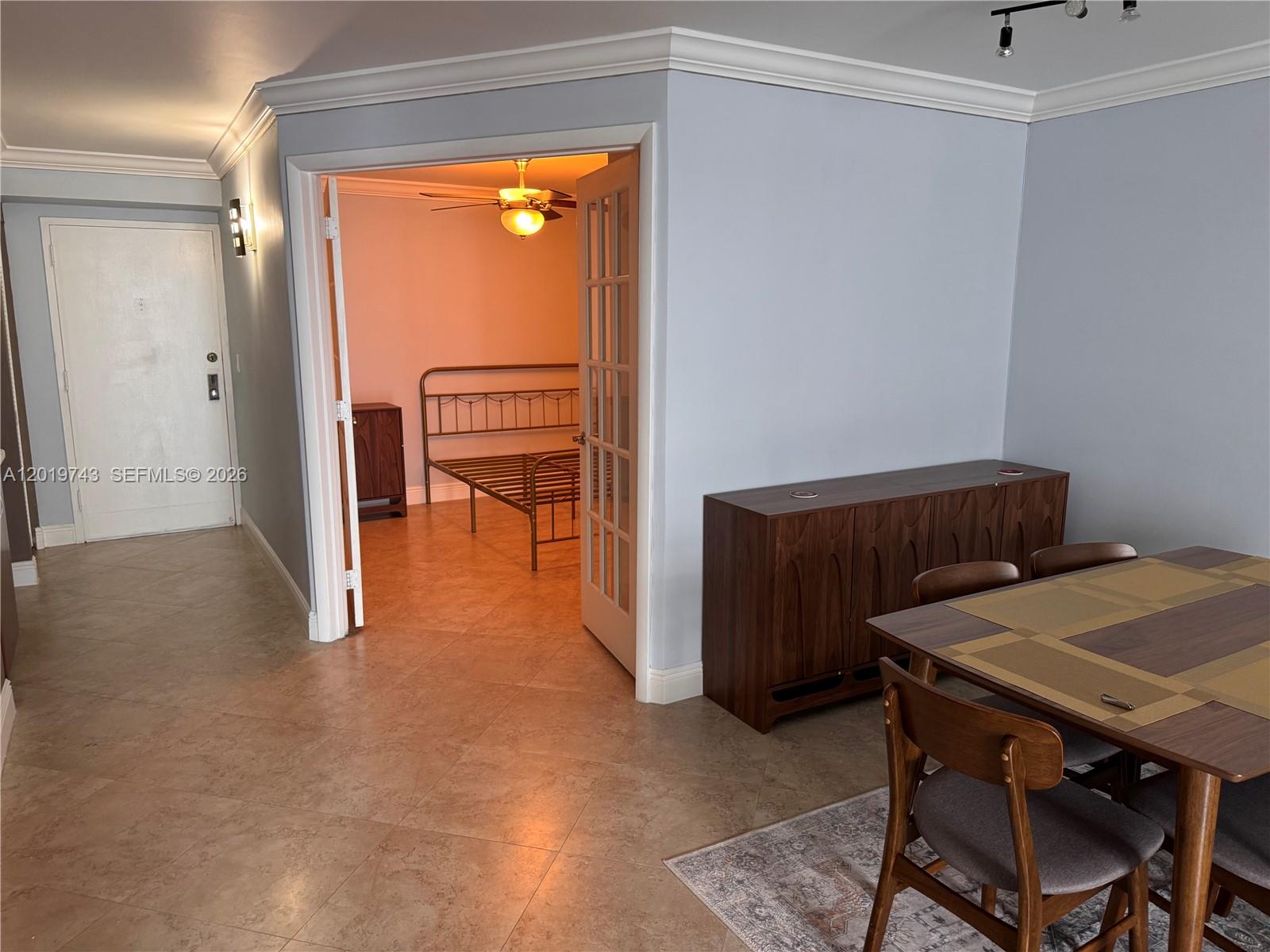 2401 Collins Ave # 1807