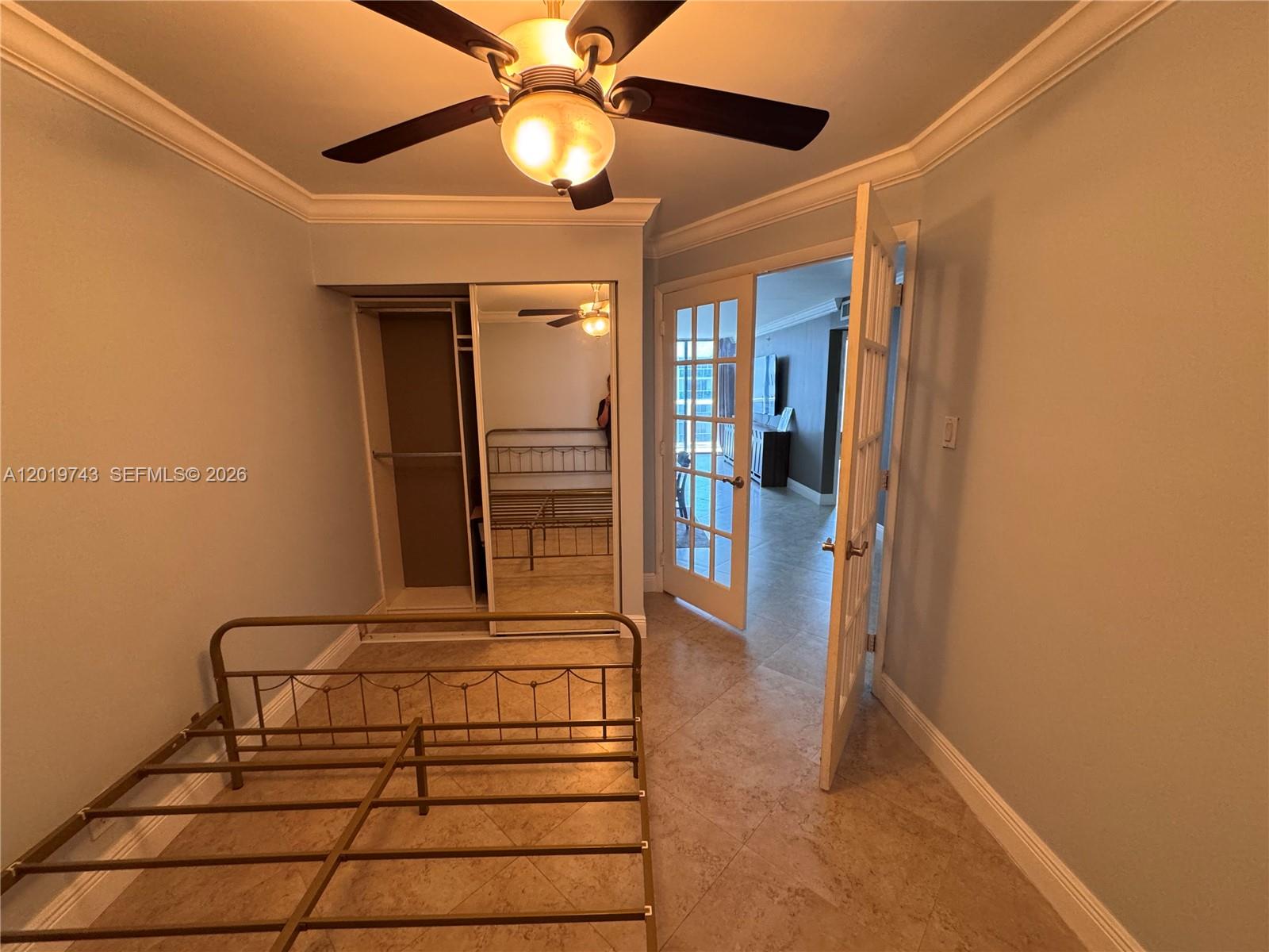 2401 Collins Ave # 1807