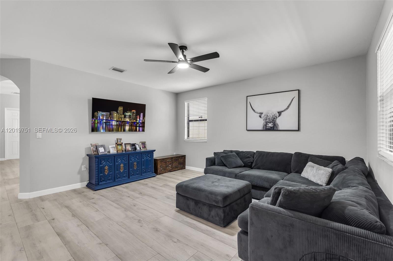633 SE 35th Ter