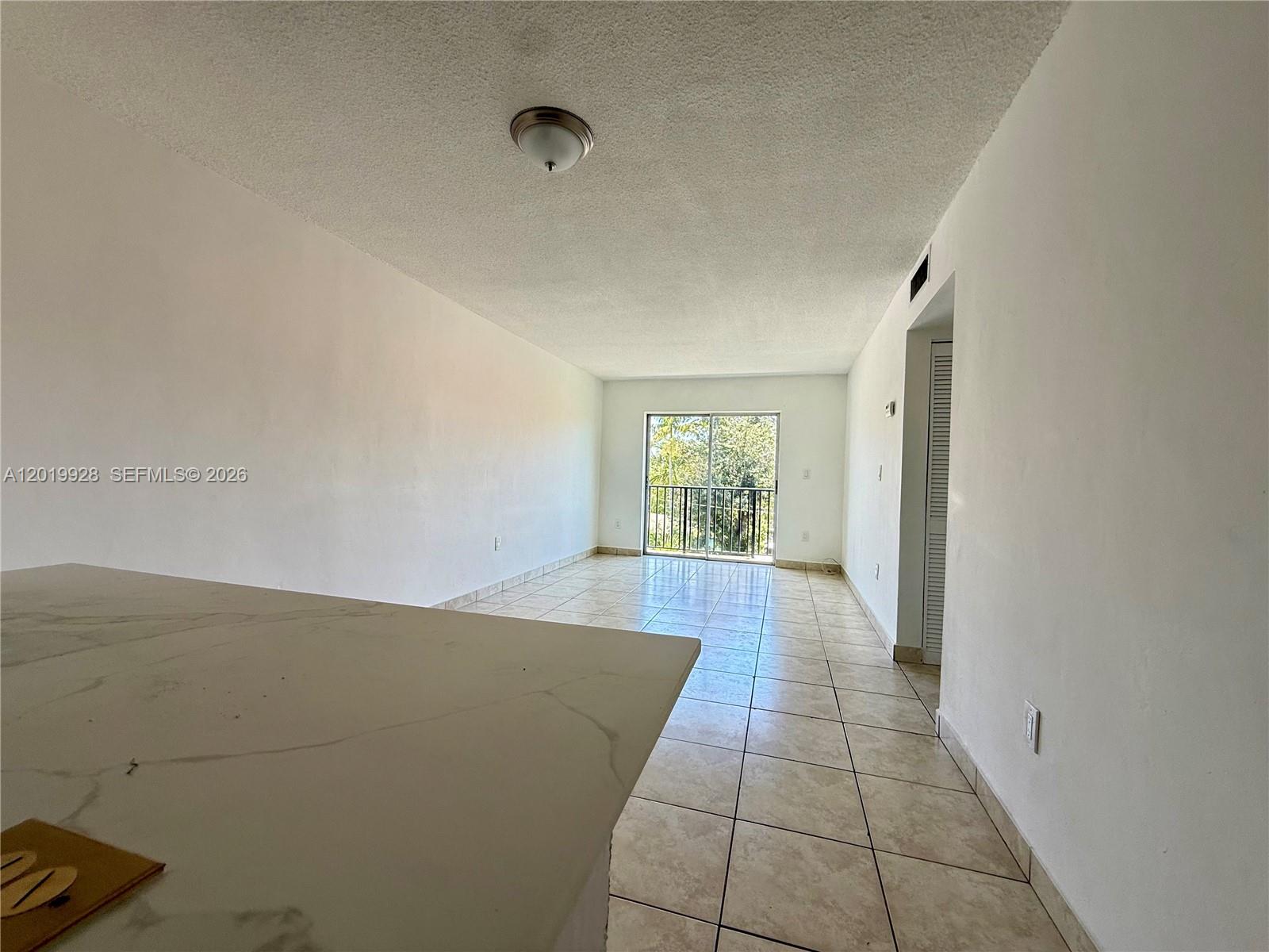 1530 SW 2nd St # 304