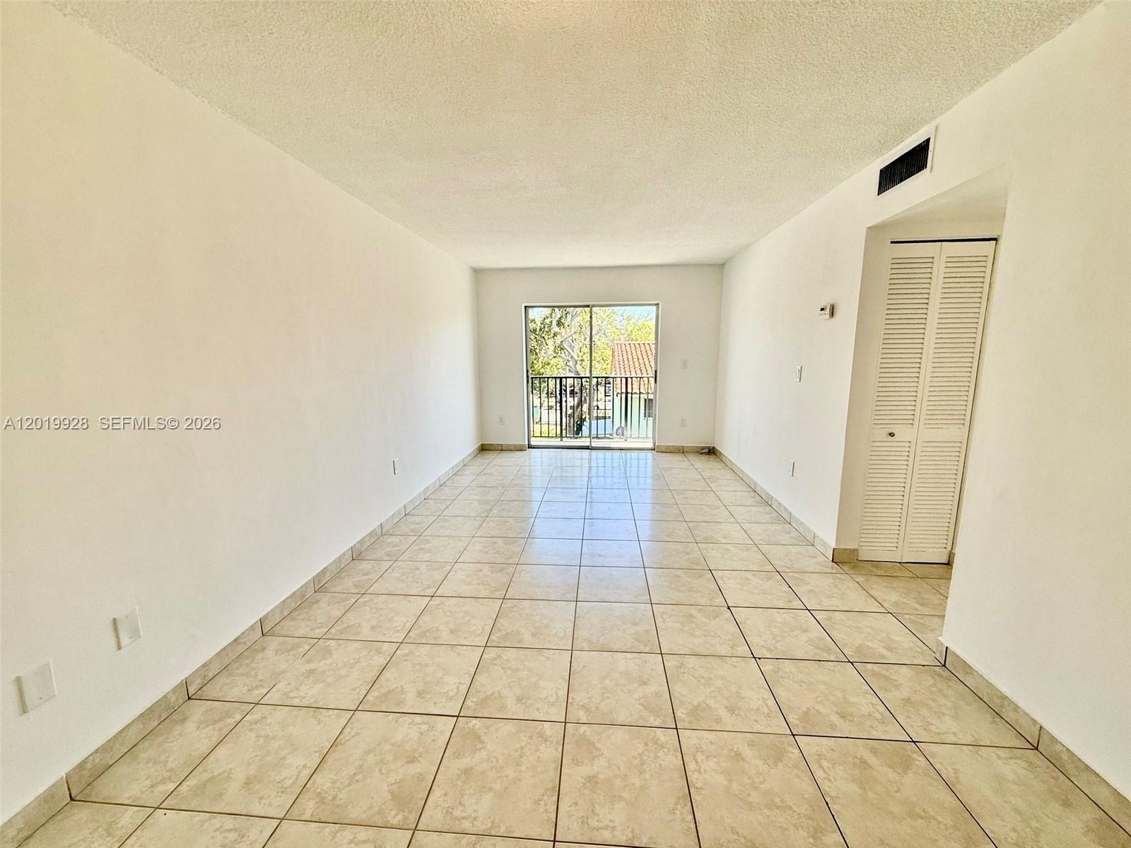 1530 SW 2nd St # 304