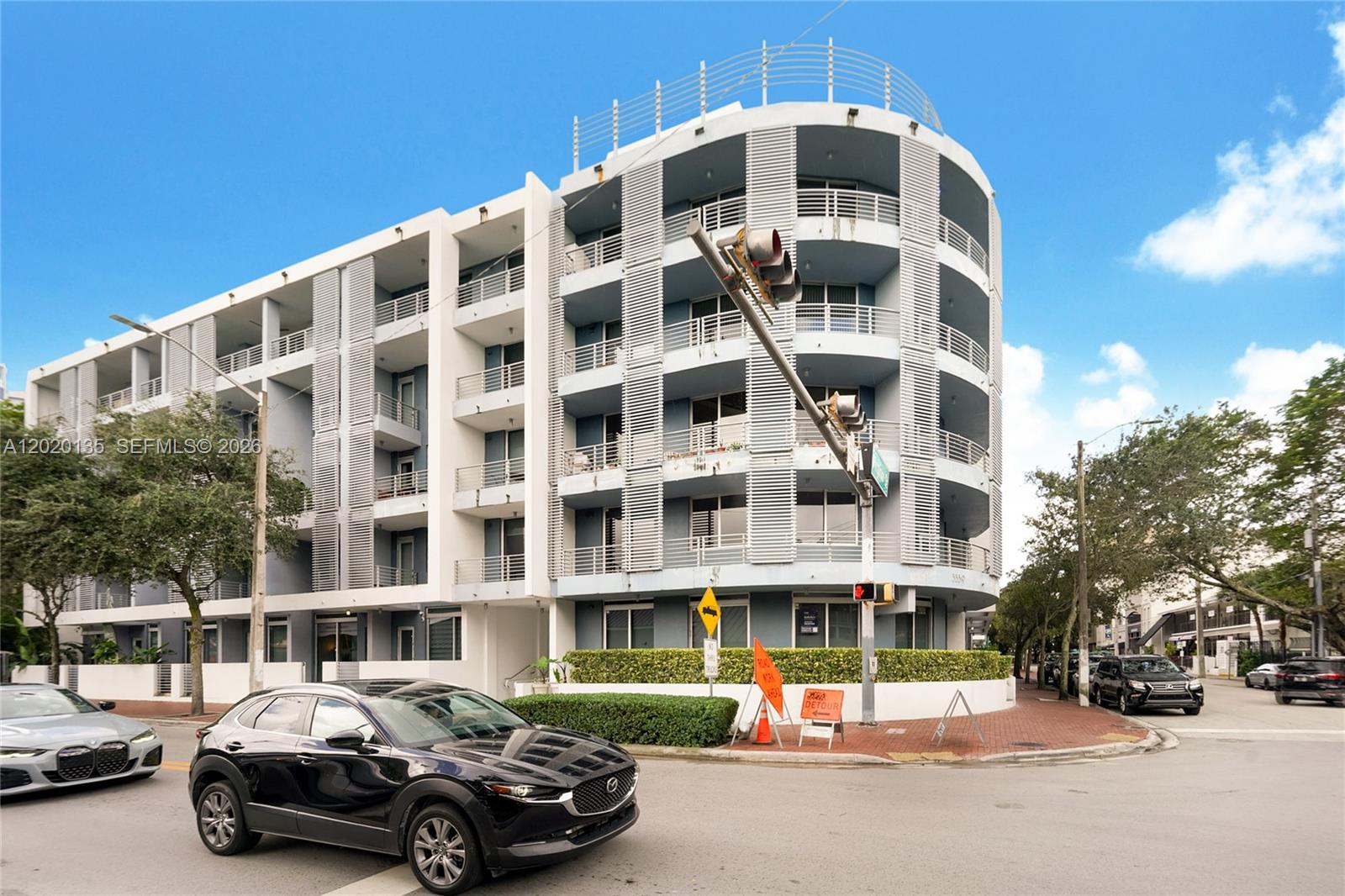 3339 Virginia St # 329