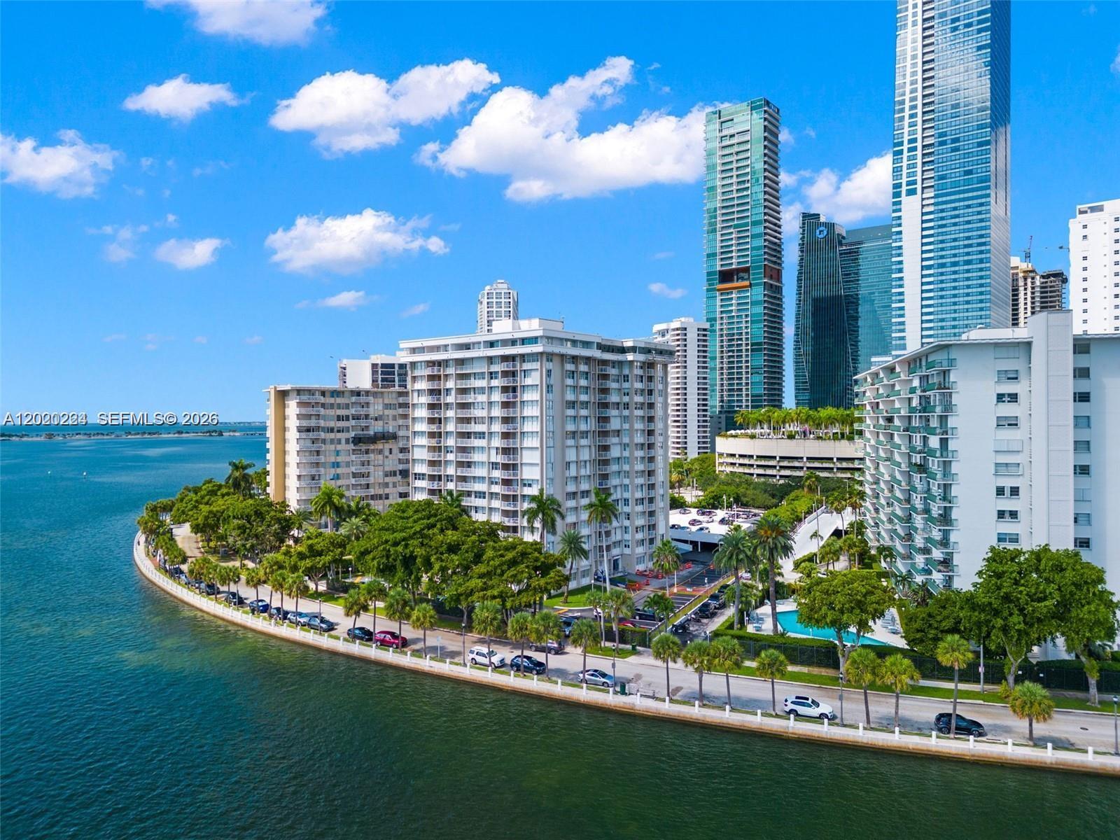 1420 Brickell Bay Dr # 1108B