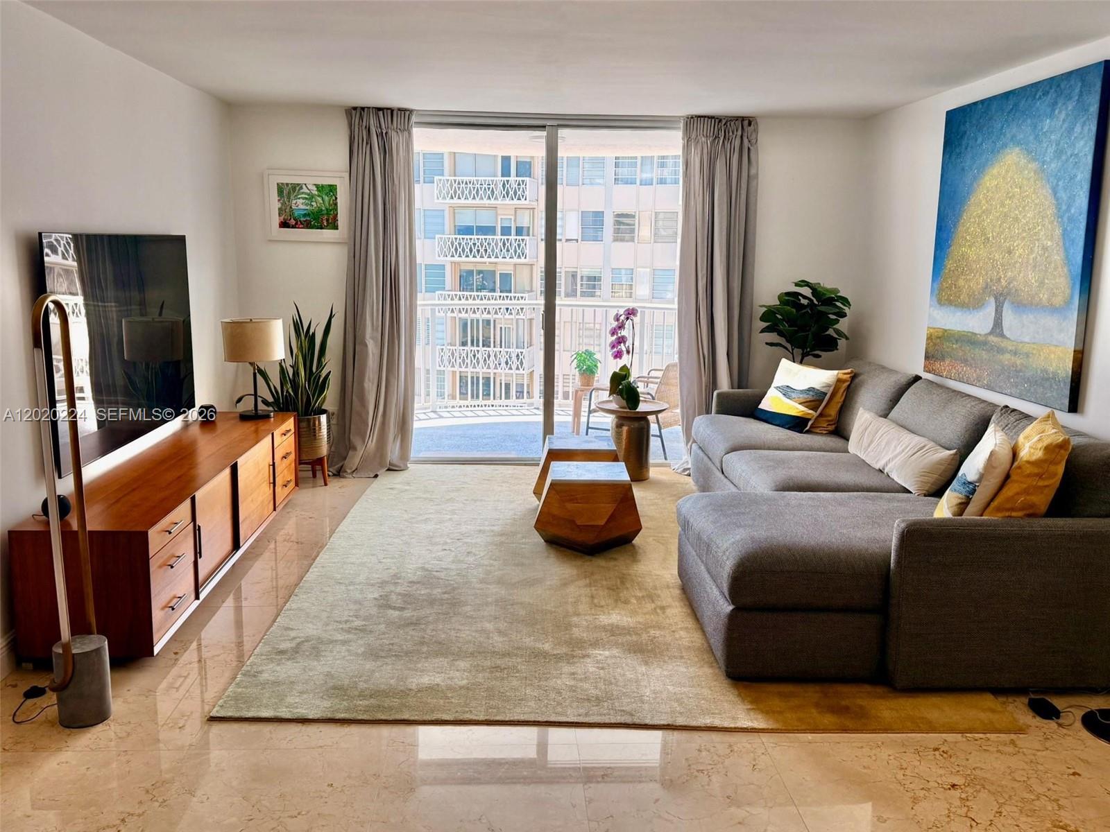 1420 Brickell Bay Dr # 1108B