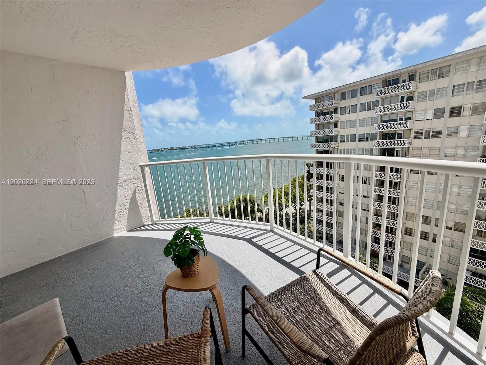 1420 Brickell Bay Dr # 1108B