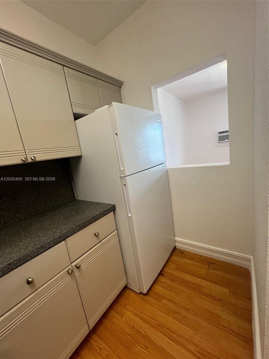 820 Euclid Ave # 303