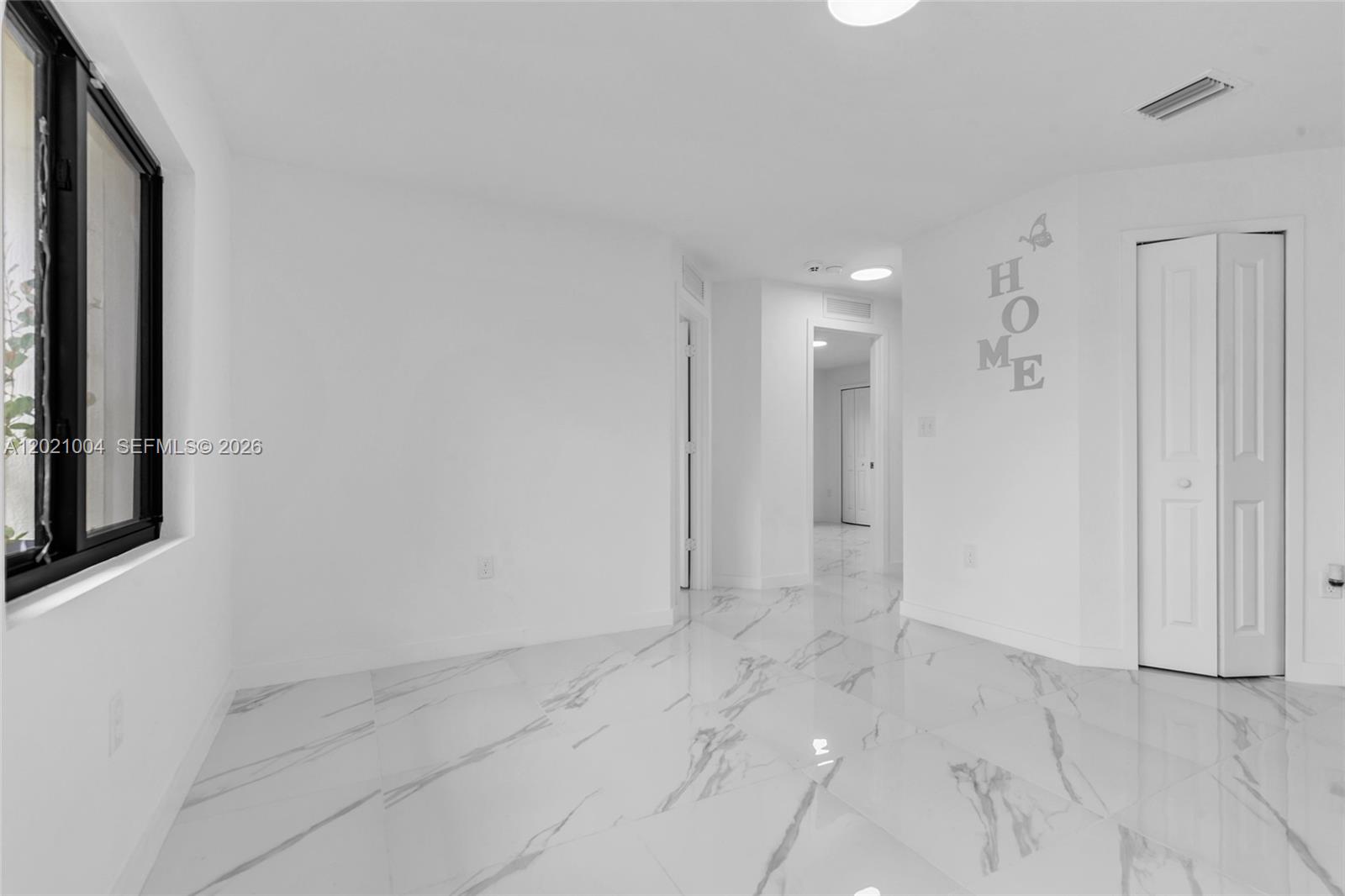 152 NW 18th St