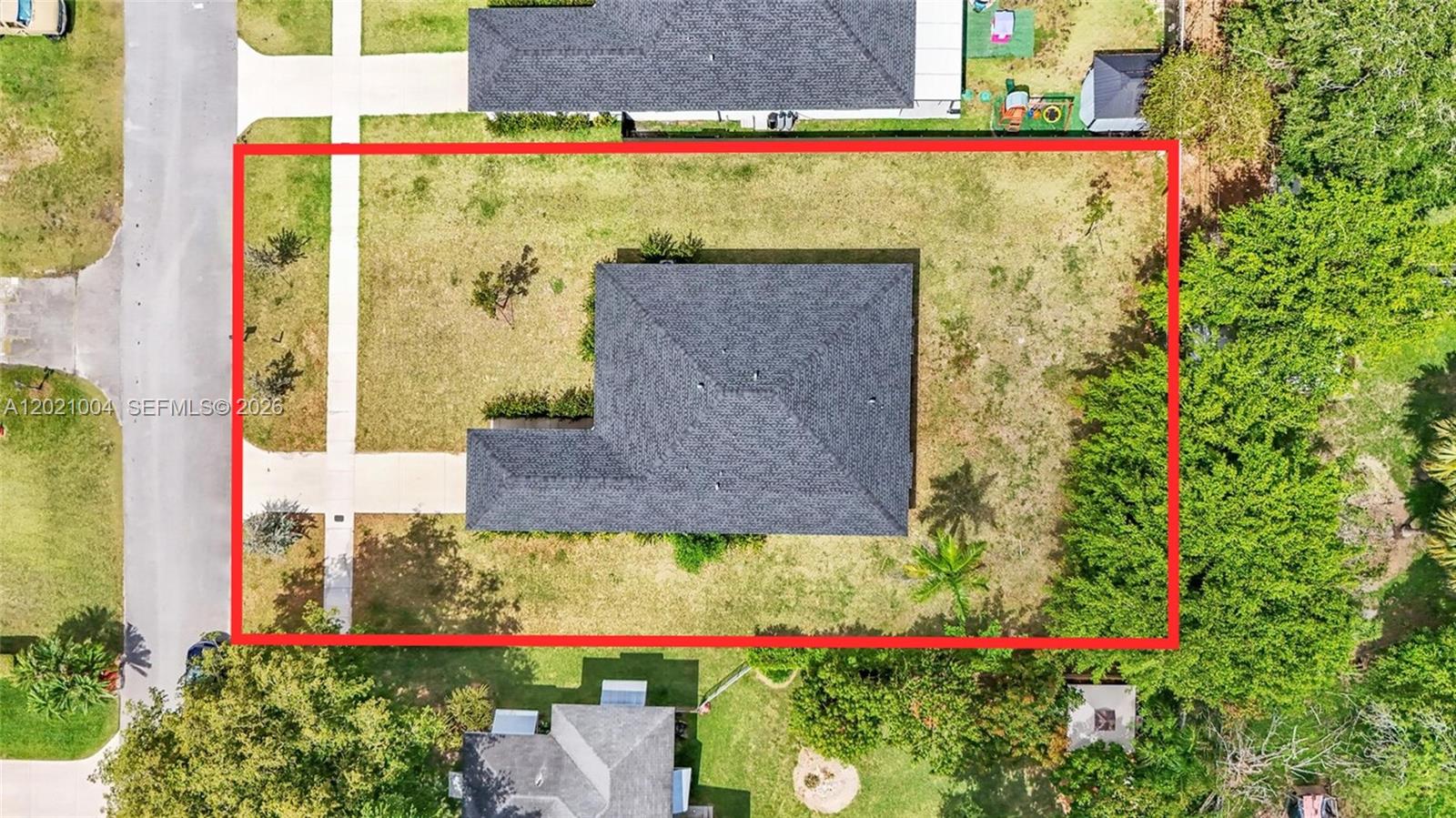 152 NW 18th St