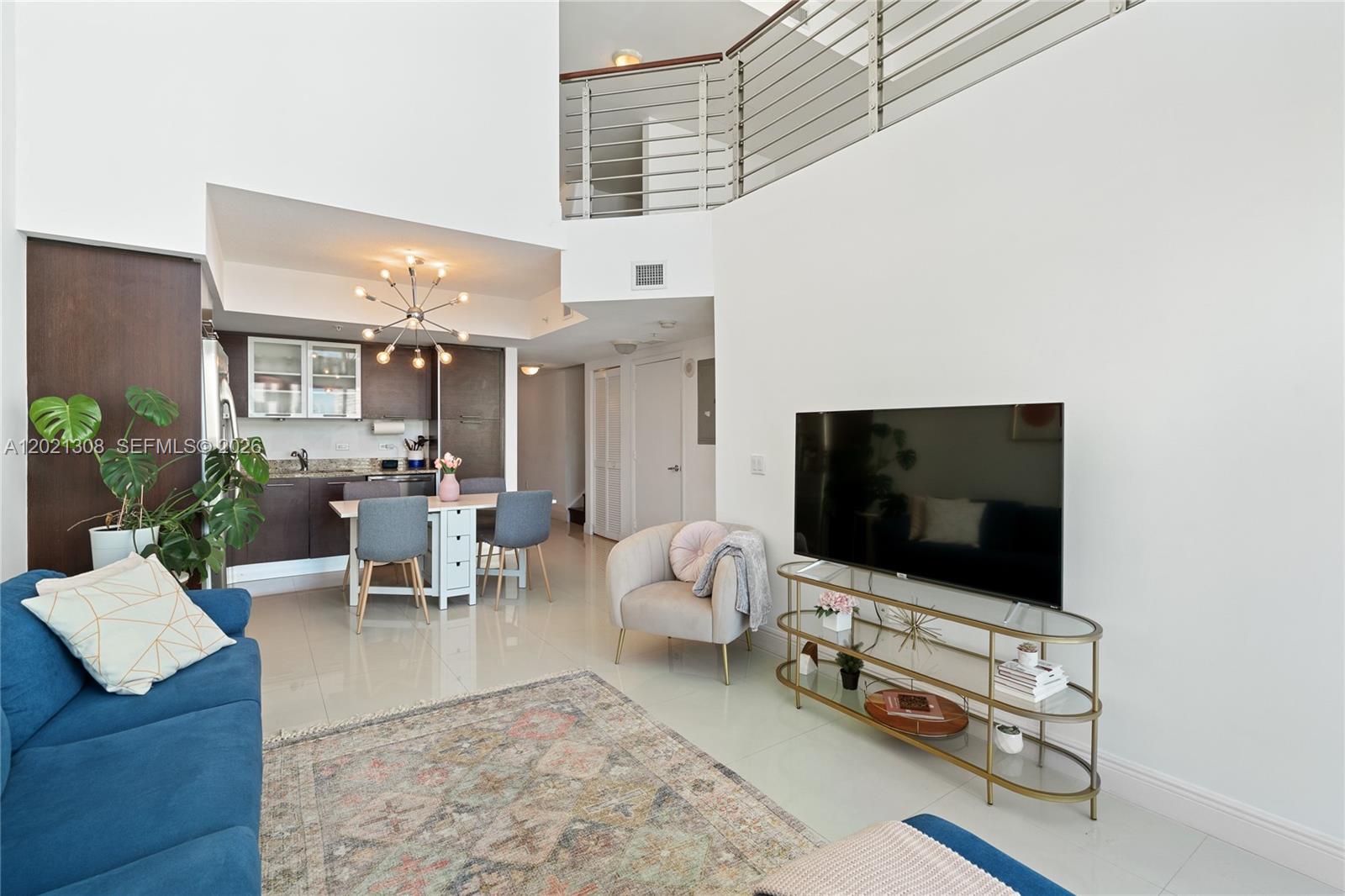 41 SE 5th St # 1609
