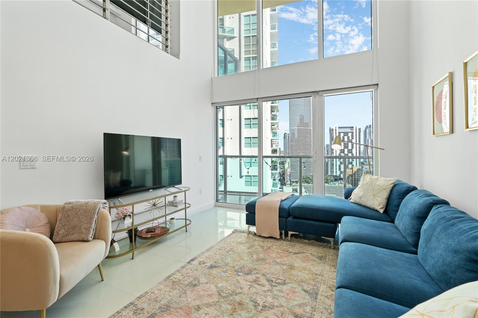 41 SE 5th St # 1609