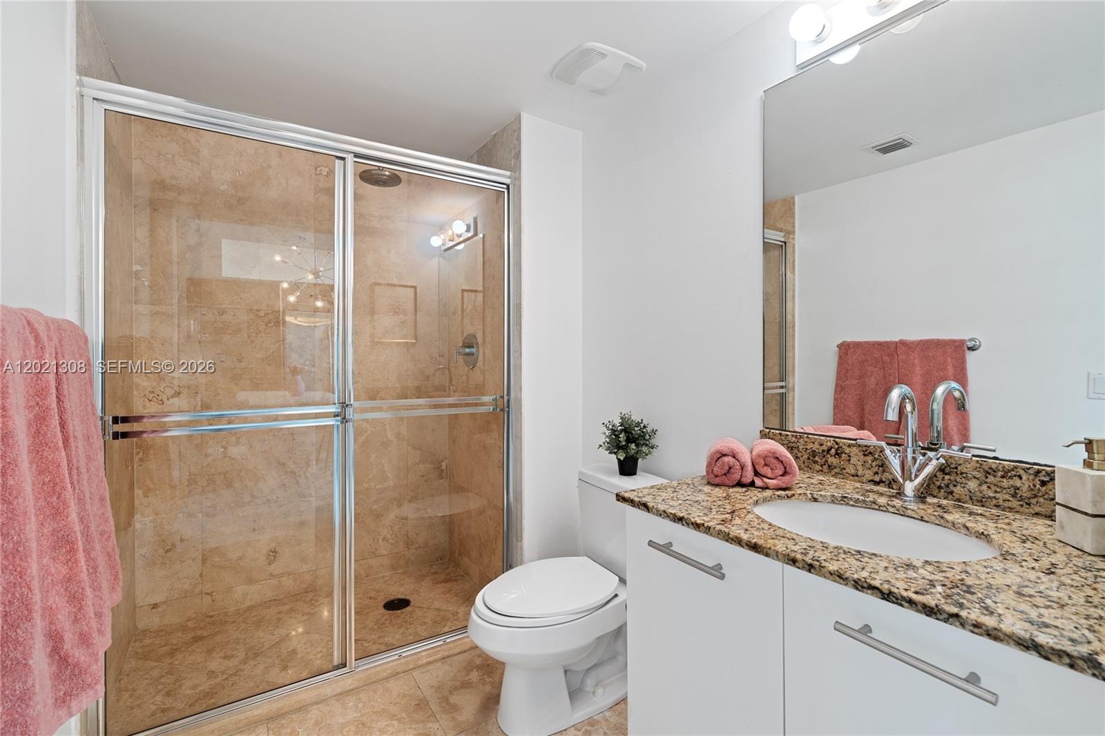 41 SE 5th St # 1609