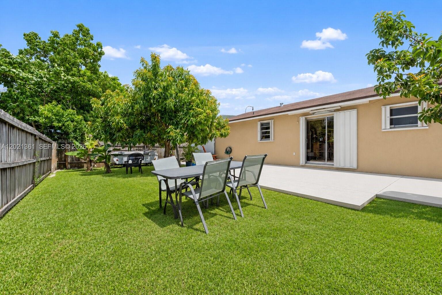 12321 SW 268