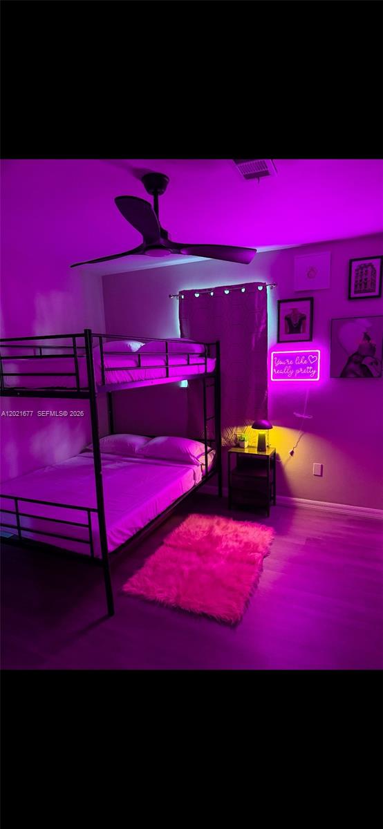 370 Hand Ave