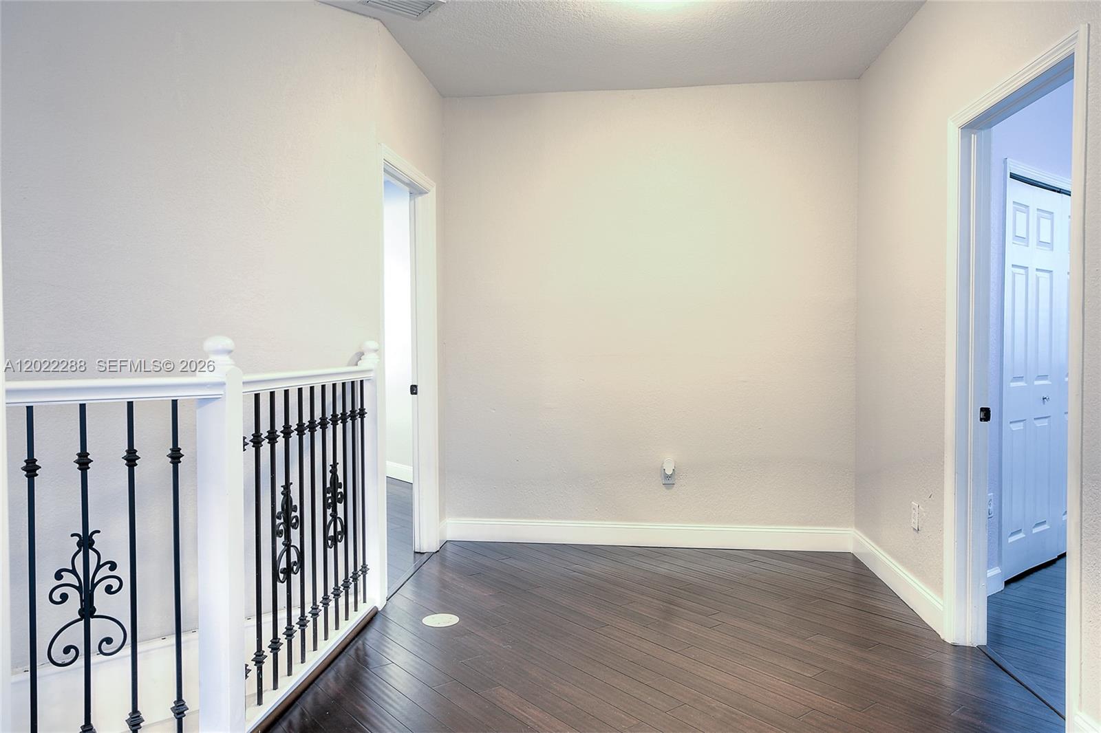 18355 NW 89th Ave Unit: *