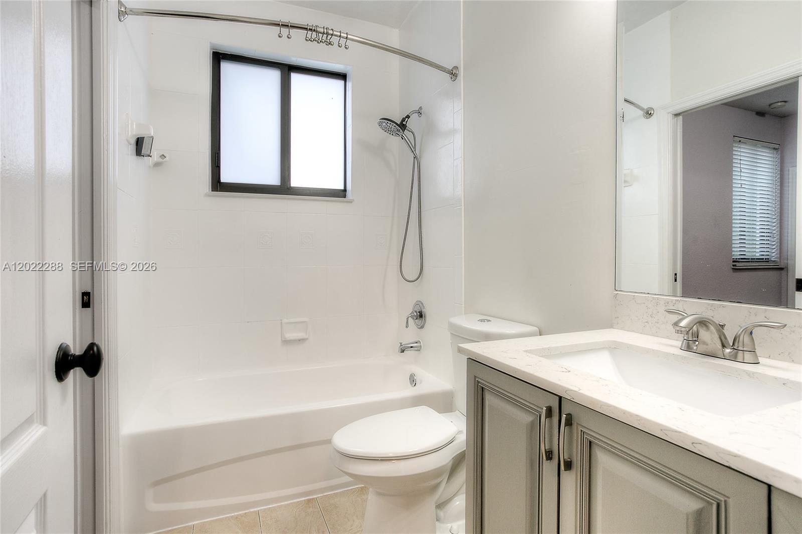 18355 NW 89th Ave Unit: *