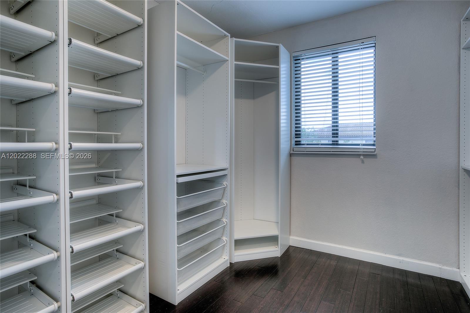 18355 NW 89th Ave Unit: *