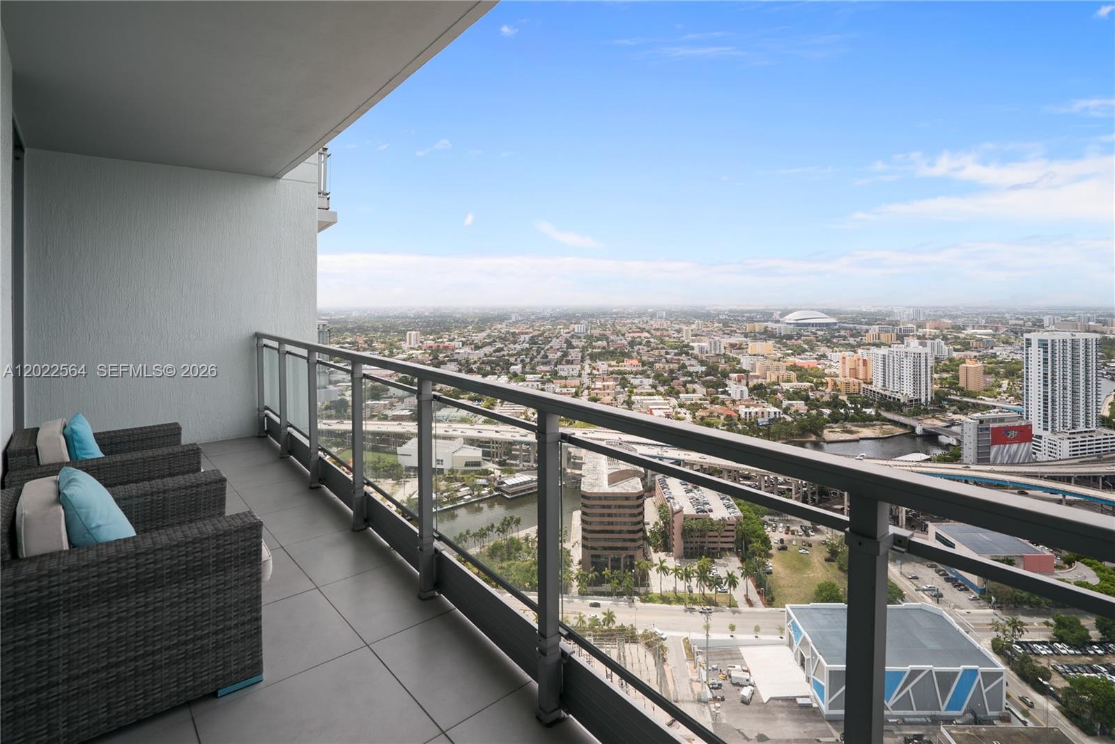 90 SW 3rd St # 4308
