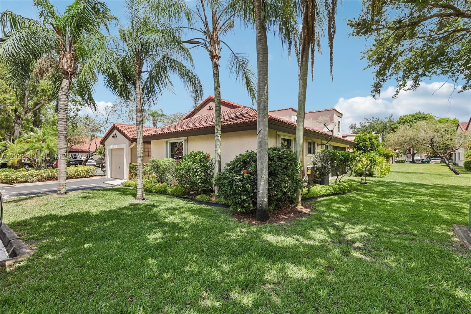 8927 W Sunrise Blvd