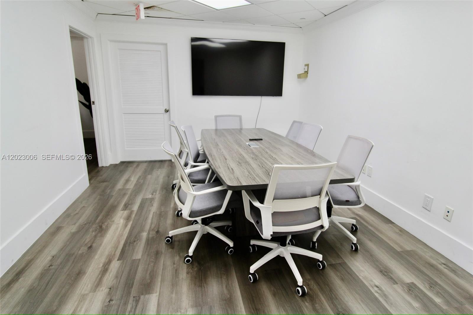 770 Ponce De Leon Blvd # 301