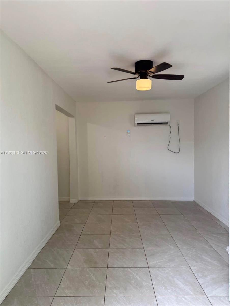 1360 NW 9th St # 1