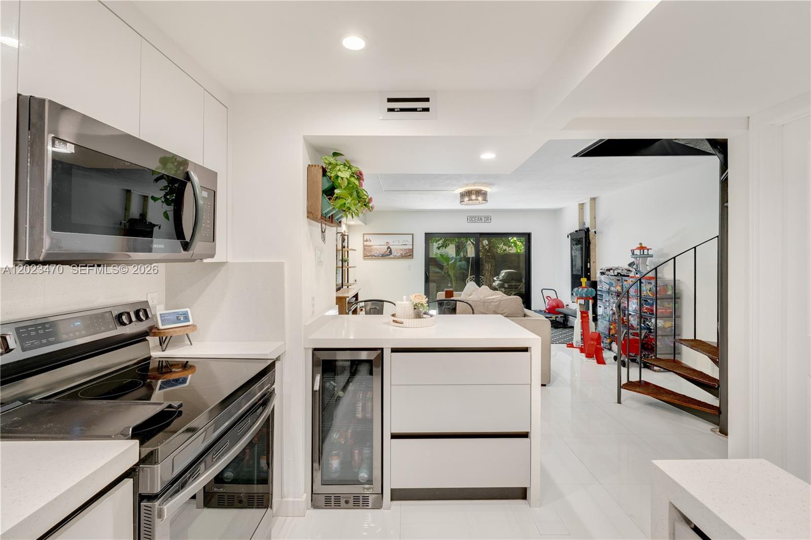 3214 W Trade Ave # 5 Unit: III-5