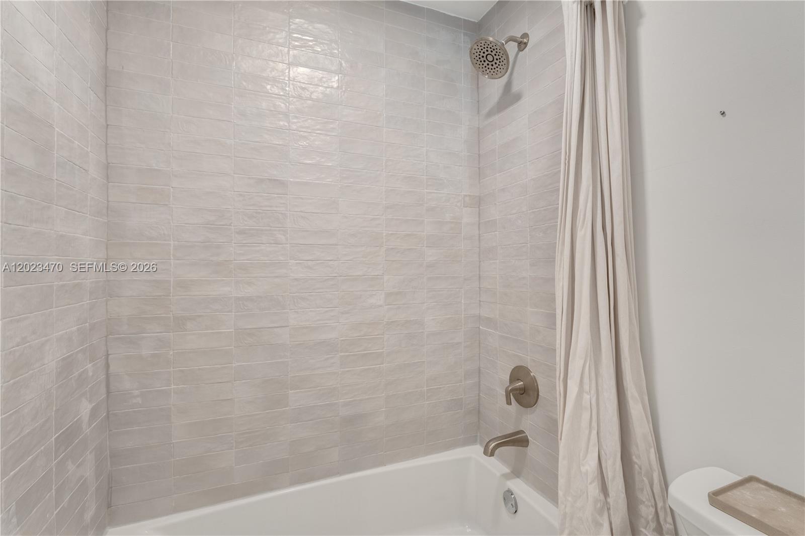 3214 W Trade Ave # 5 Unit: III-5