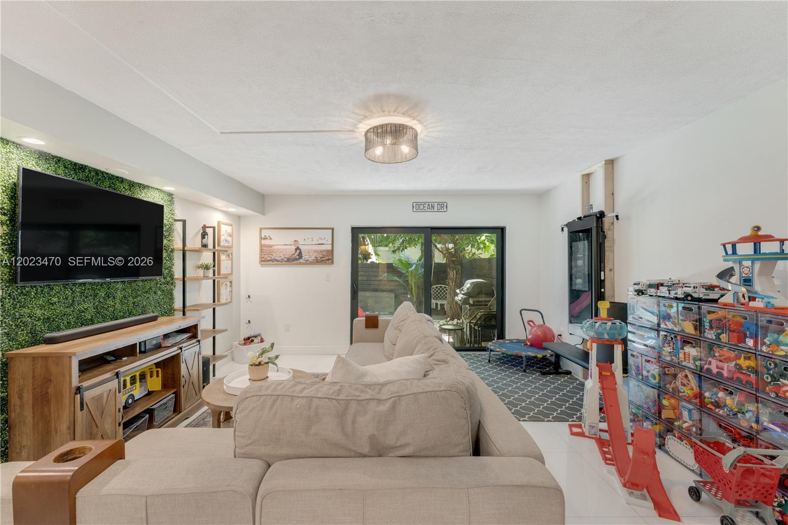 3214 W Trade Ave # 5 Unit: III-5