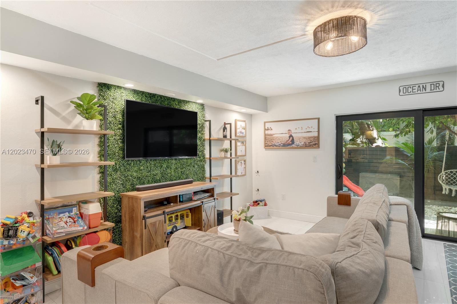 3214 W Trade Ave # 5 Unit: III-5