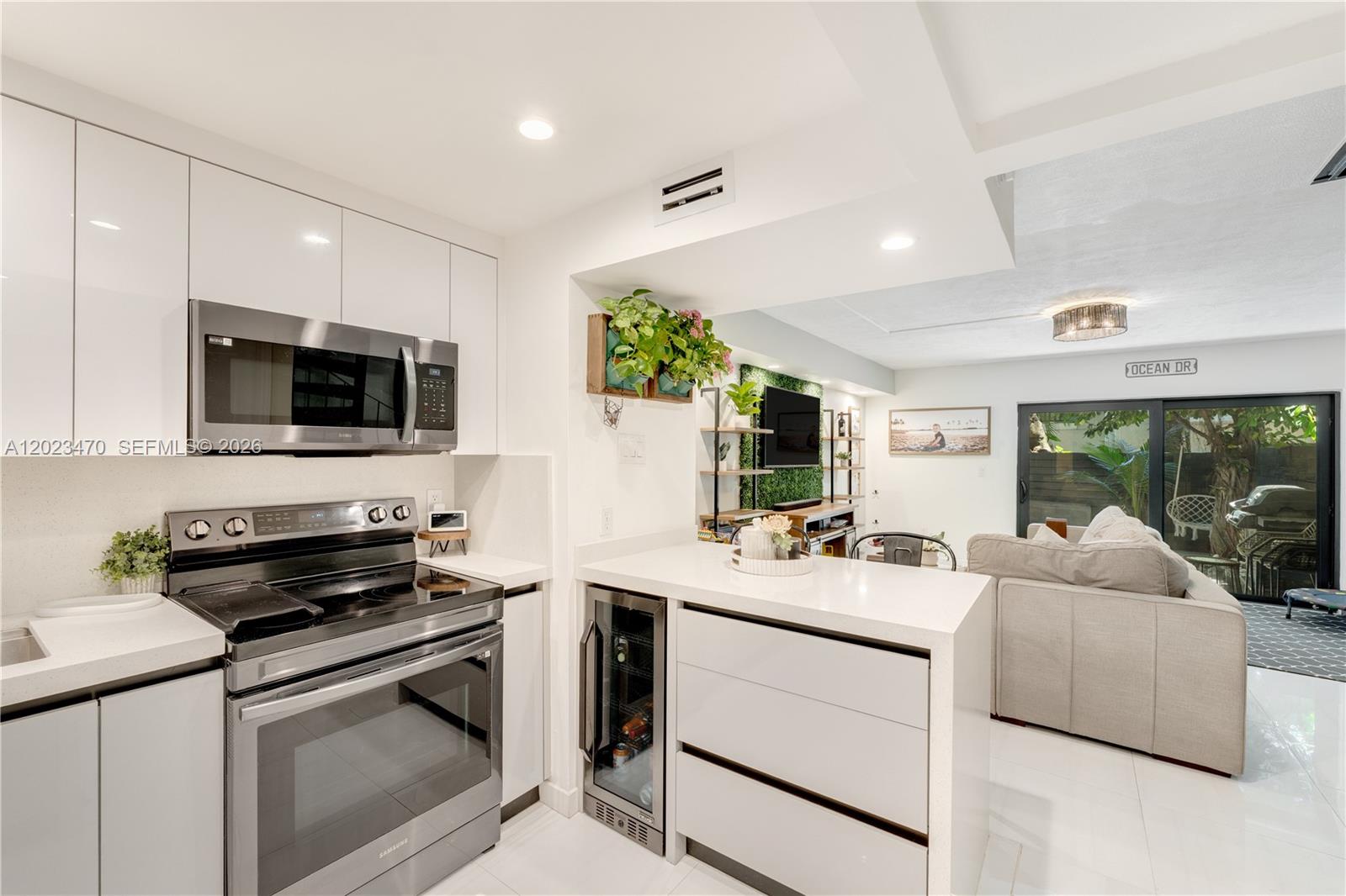 3214 W Trade Ave # 5 Unit: III-5