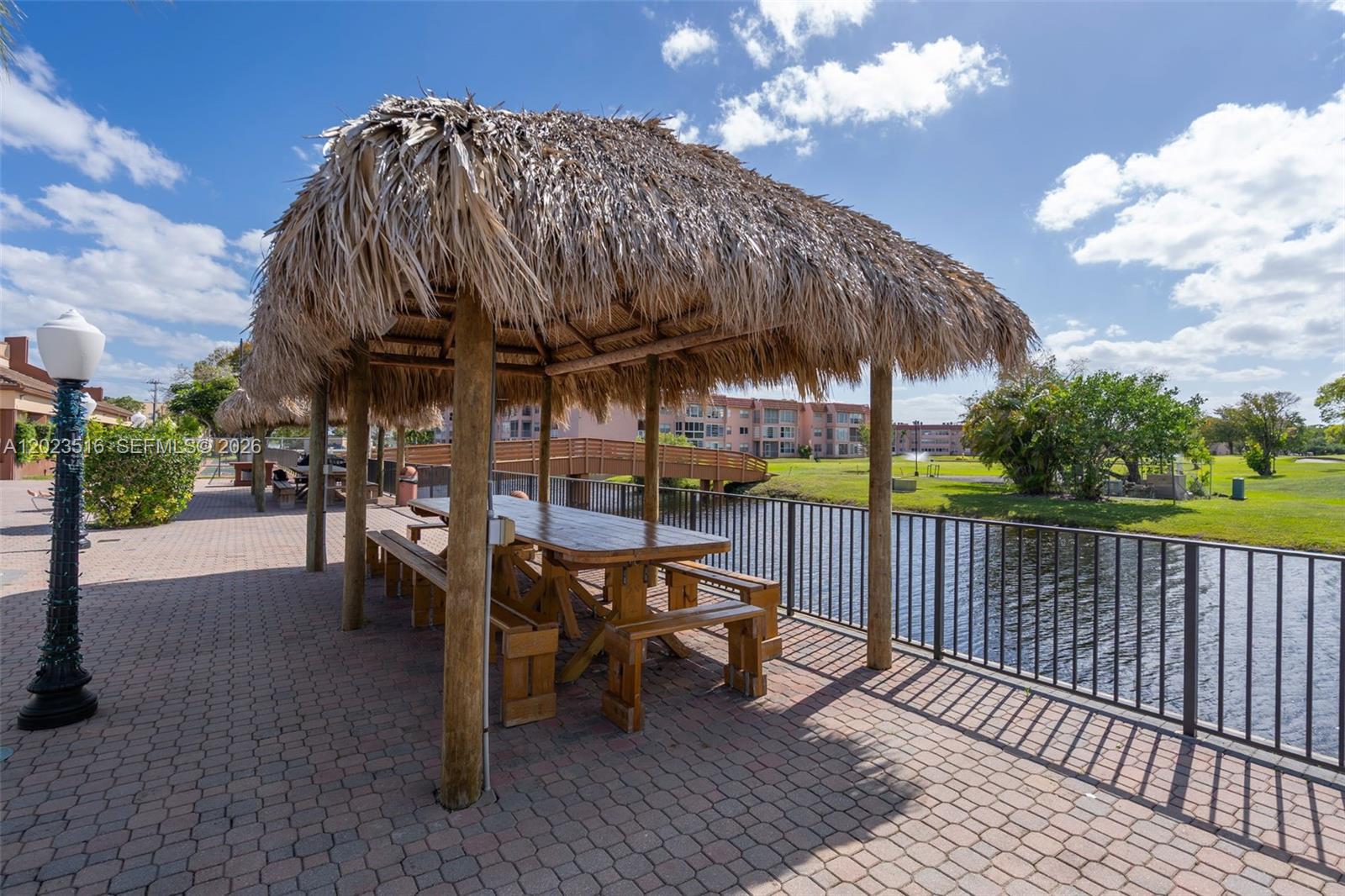 8881 Sunrise Lakes Blvd Unit: 206