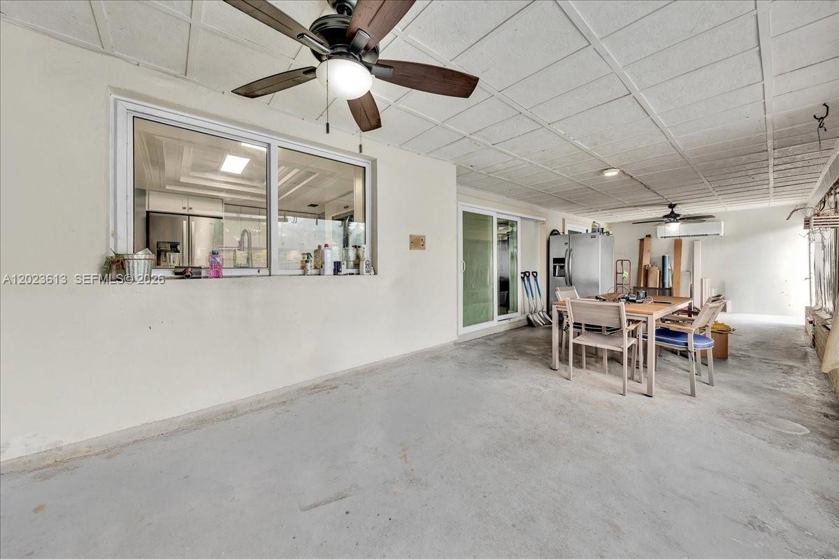 5260 SW 10th Ct