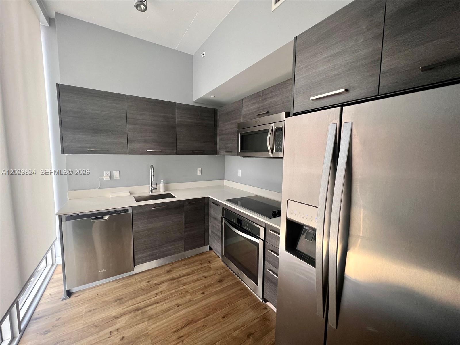 151 SE 1st St # 810