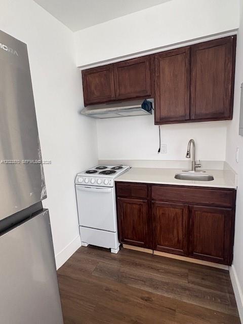 2052 SW 7th St # 4