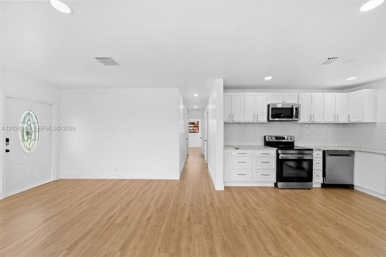 4830 NW 13th St