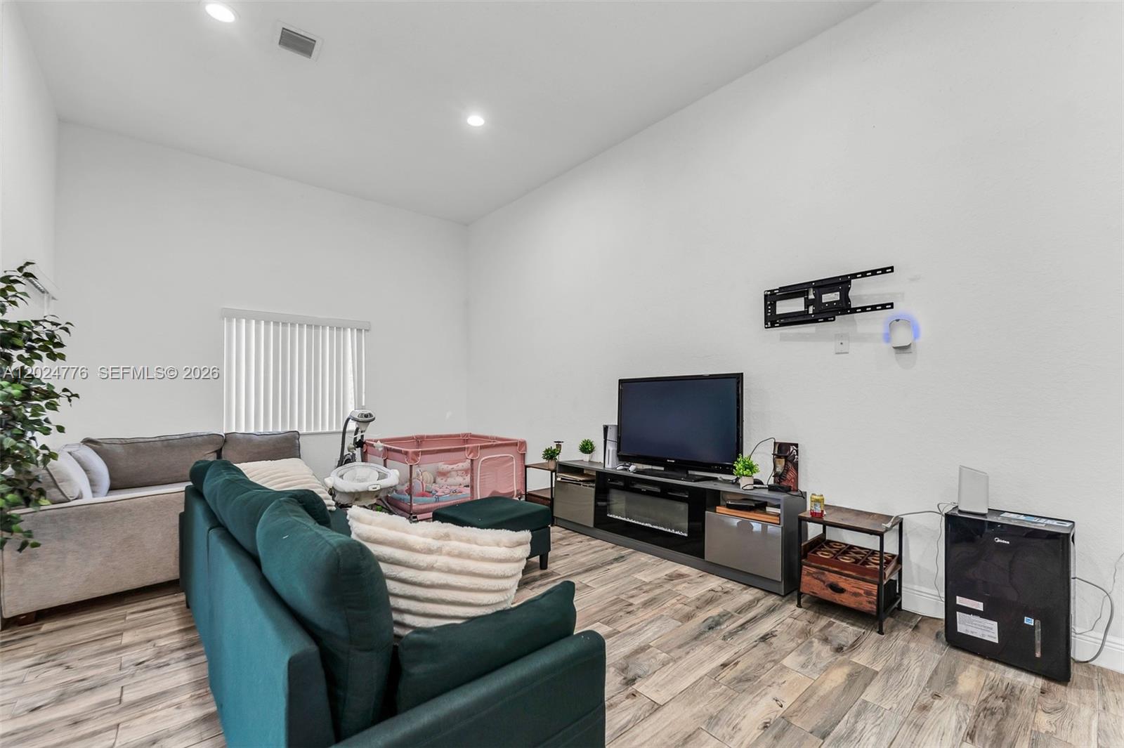 2804 Washington Dr