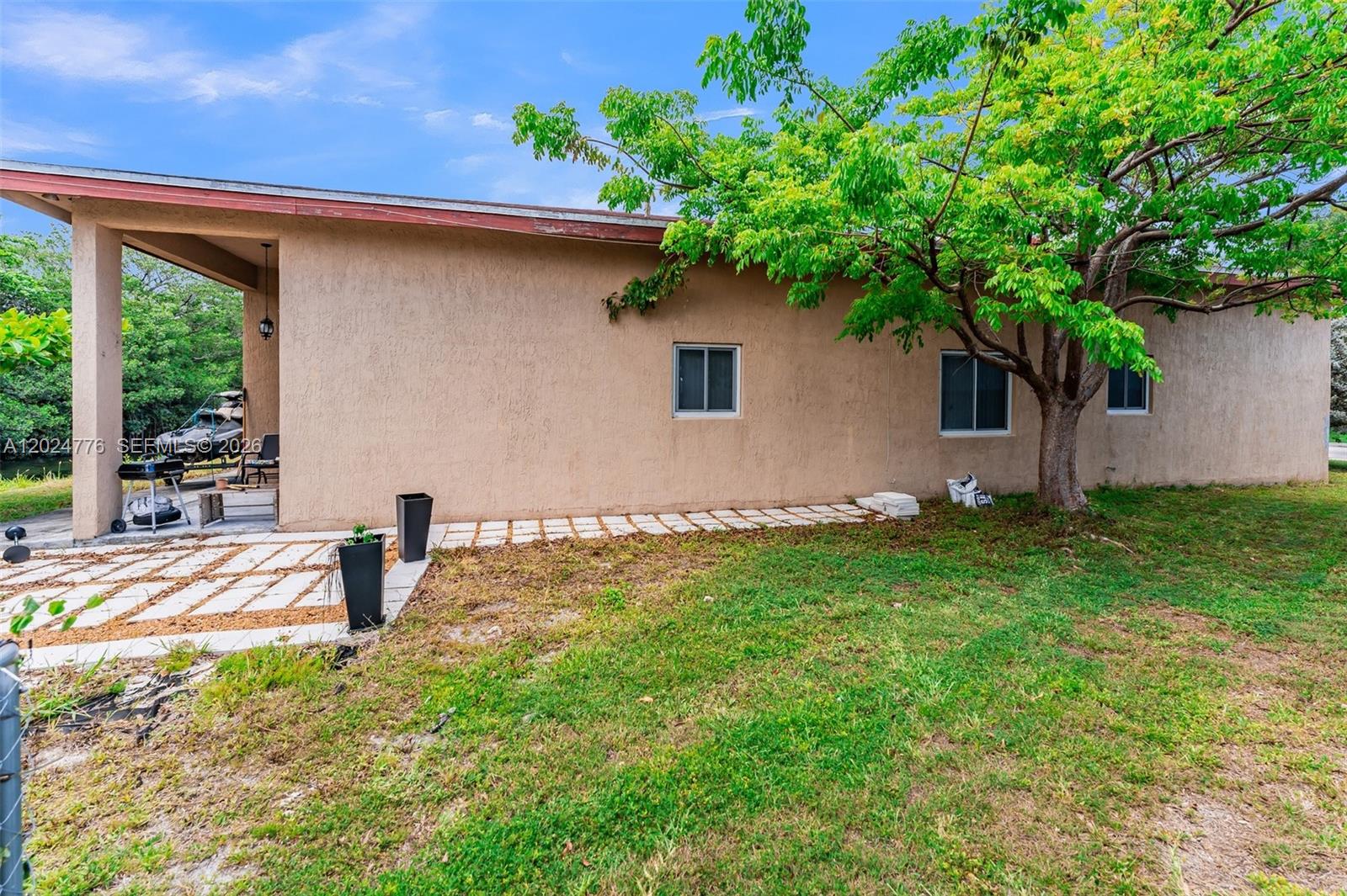 2804 Washington Dr
