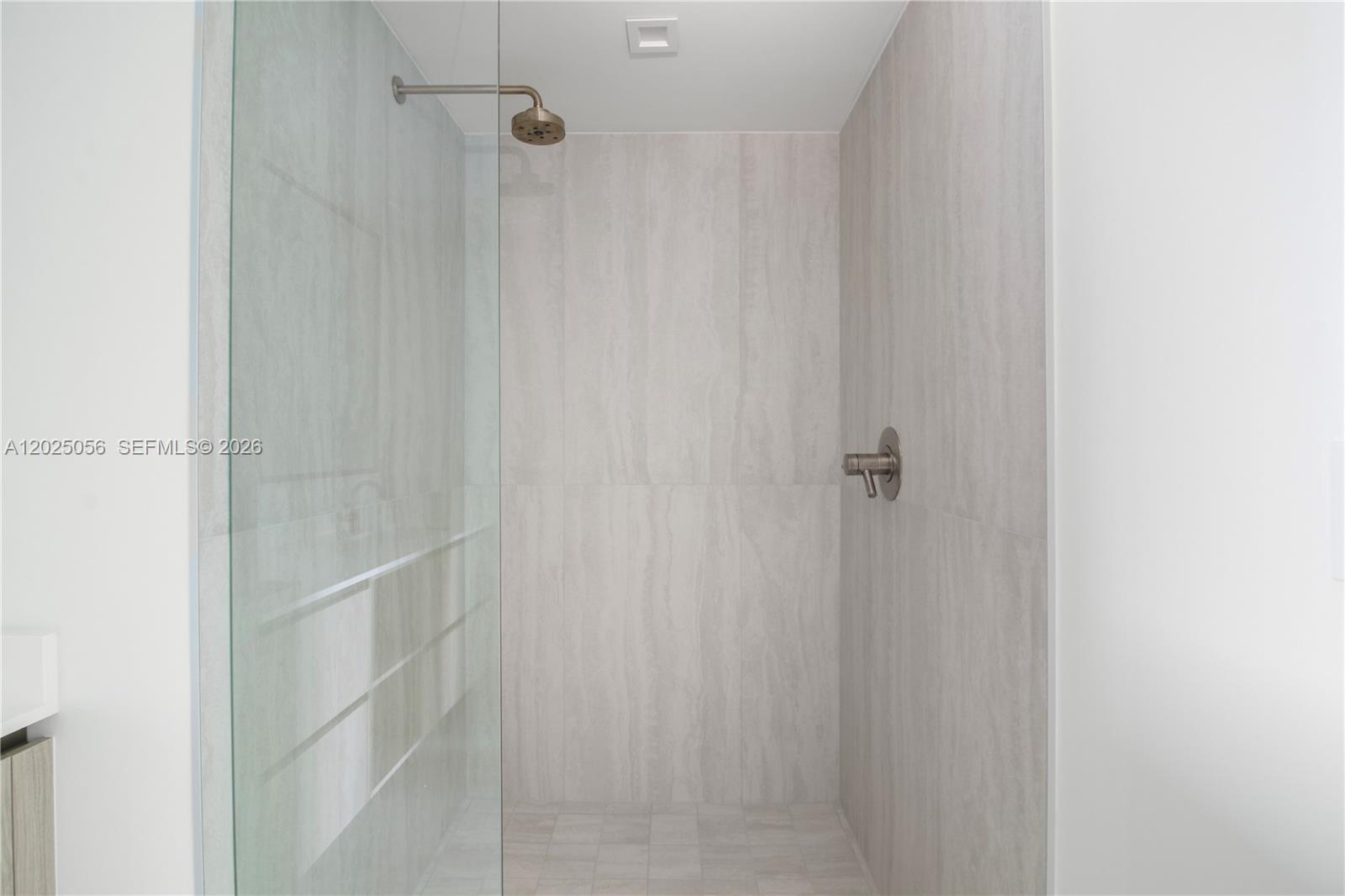 77 SE 5th St # 4208