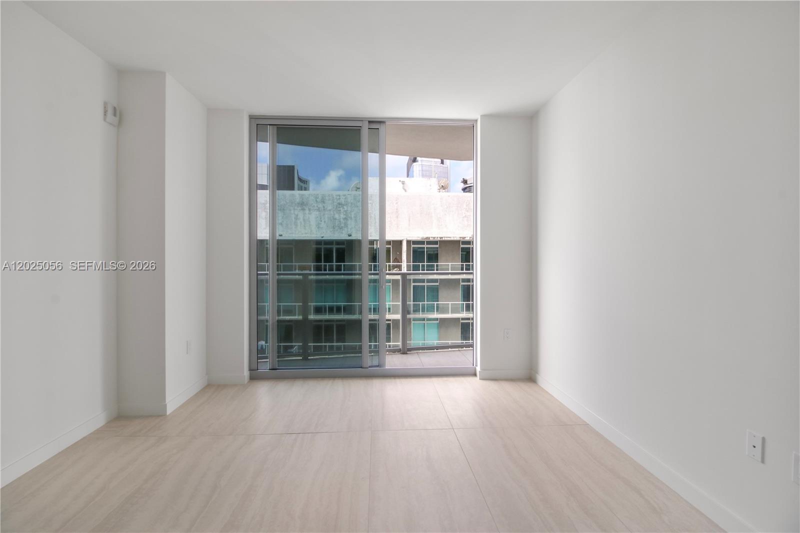 77 SE 5th St # 4208