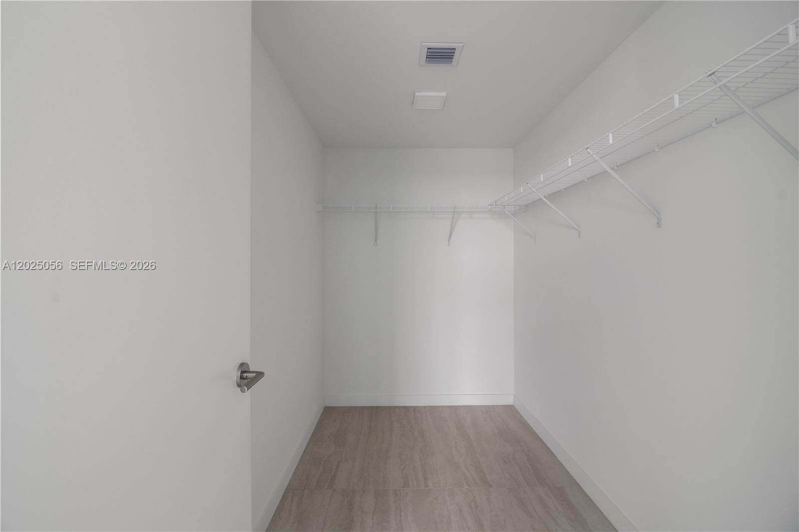 77 SE 5th St # 4208