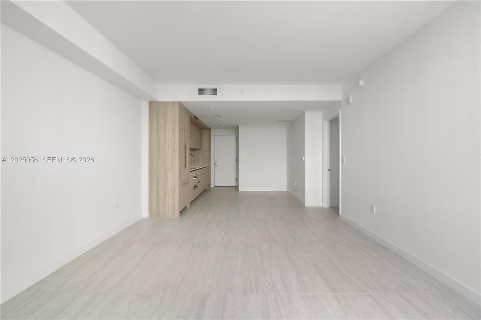 77 SE 5th St # 4208